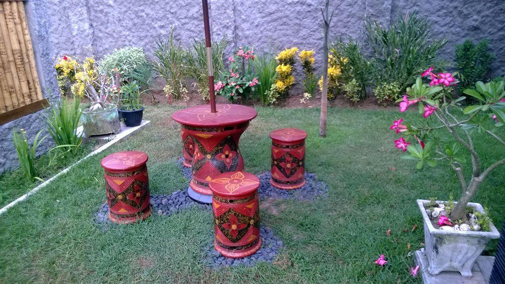 Shu Villa Lombok Kuta  エクステリア 写真