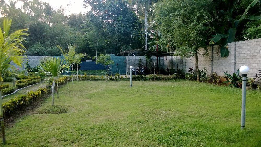 Shu Villa Lombok Kuta  エクステリア 写真