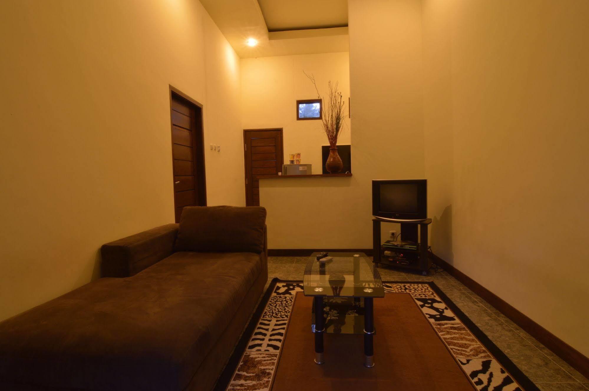 Shu Villa Lombok Kuta  エクステリア 写真