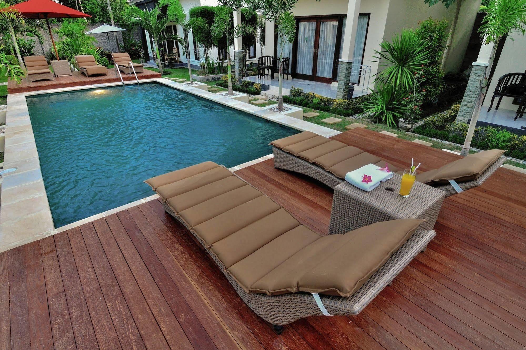 Shu Villa Lombok Kuta  エクステリア 写真