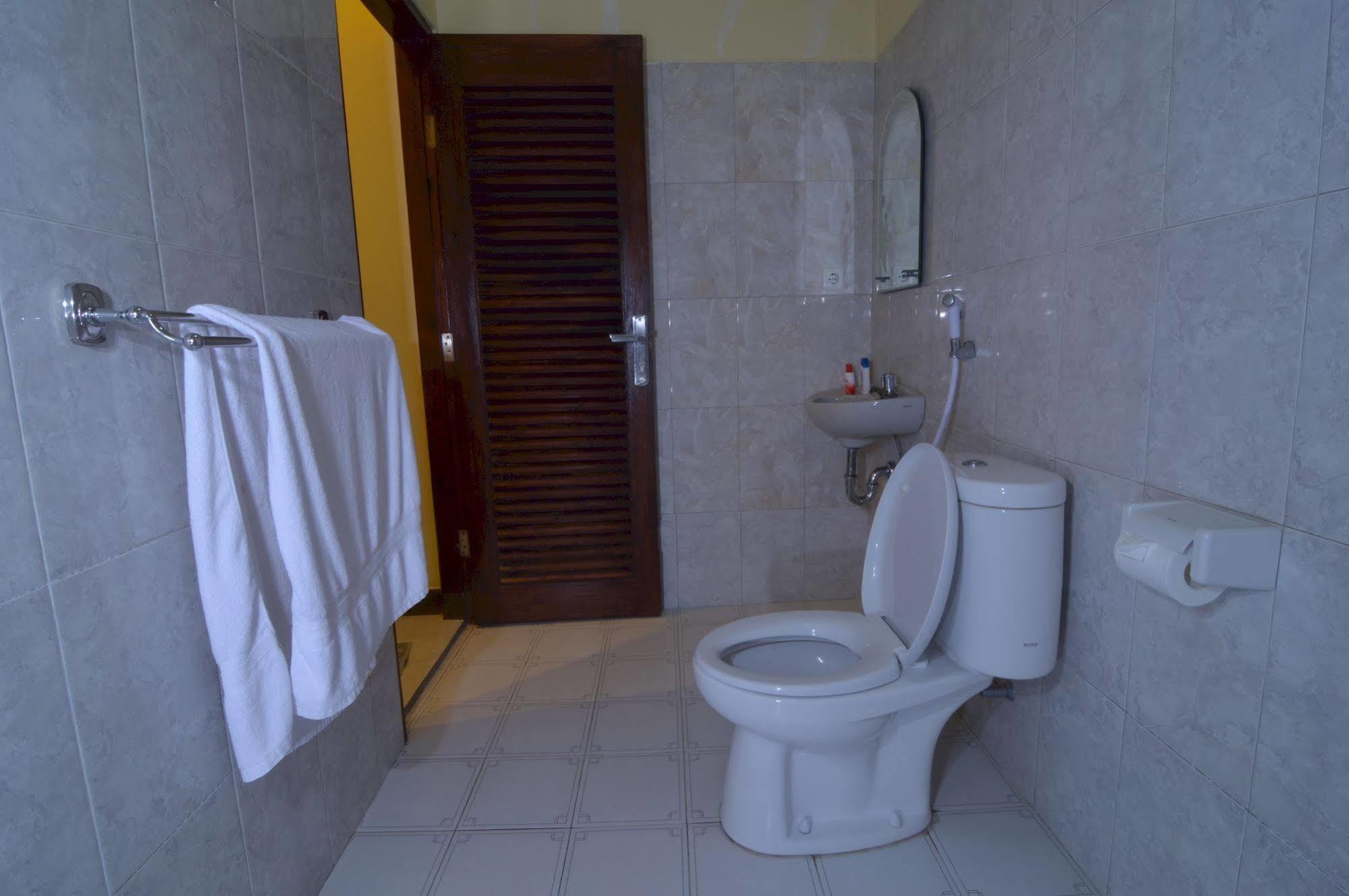 Shu Villa Lombok Kuta  エクステリア 写真