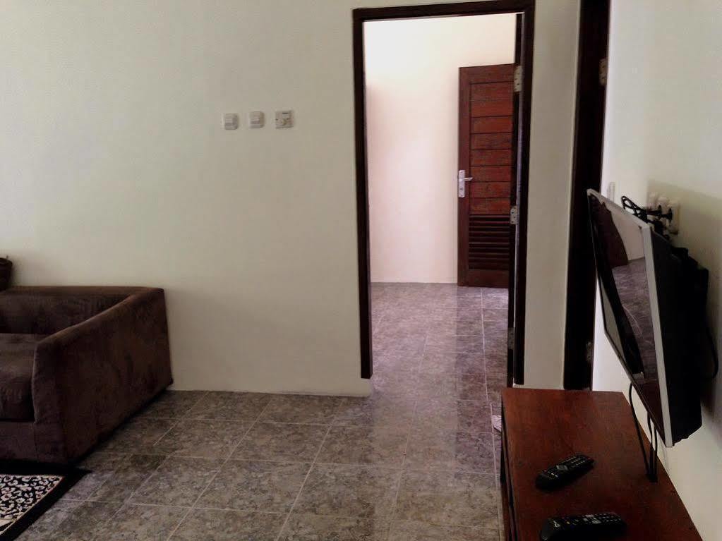 Shu Villa Lombok Kuta  エクステリア 写真